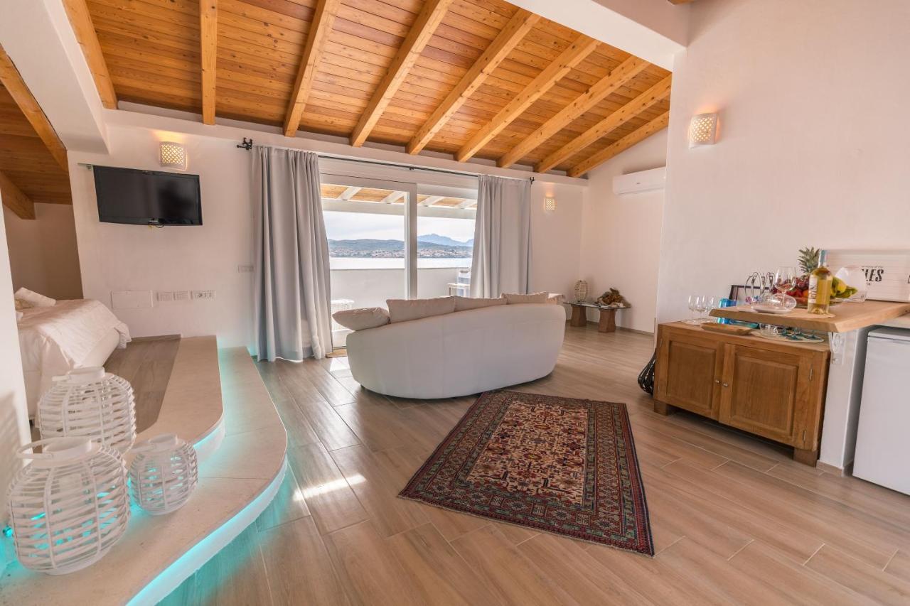 Buenavista Suite - Golfo Aranci Exteriör bild